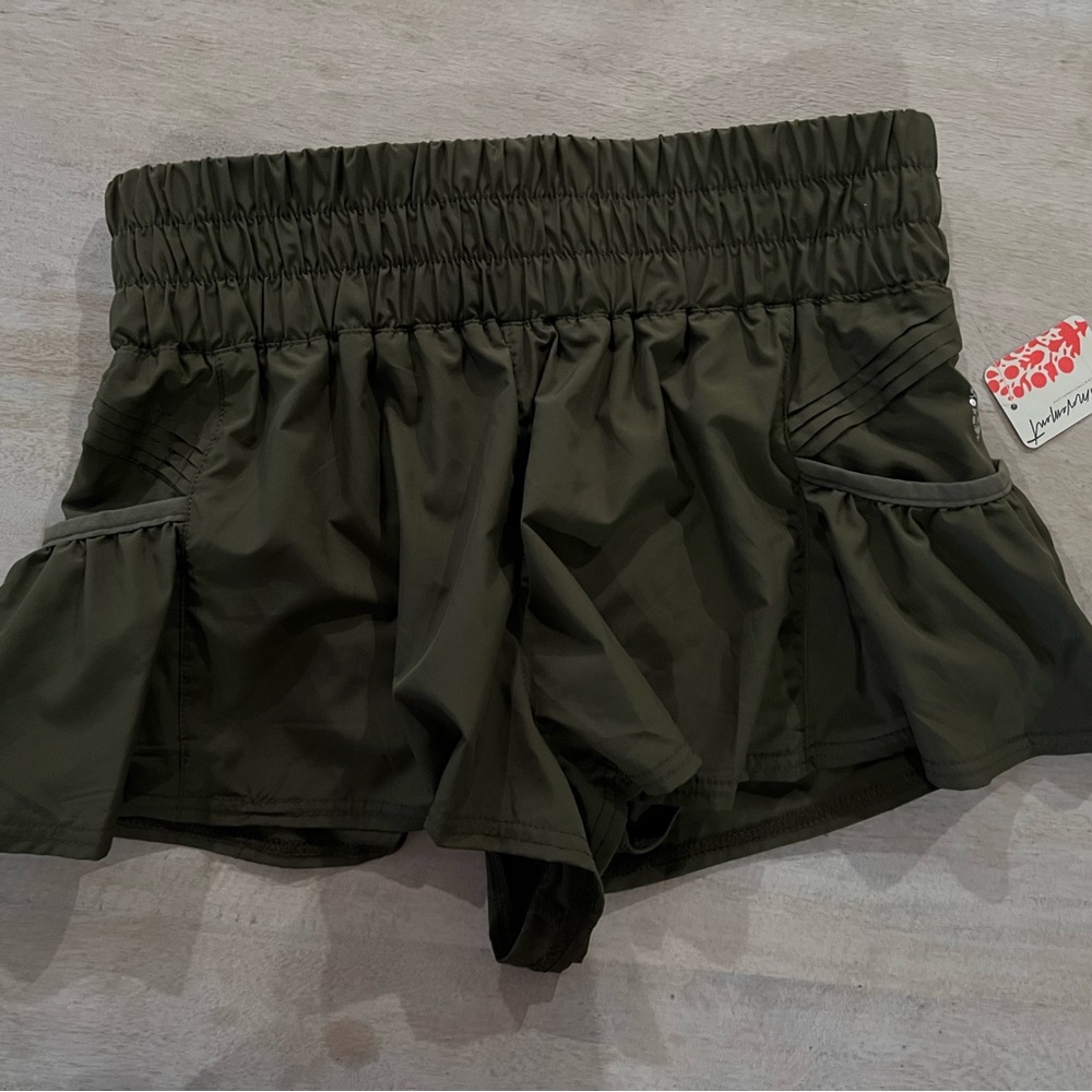 NWT FREE PEOPLE SHORTS